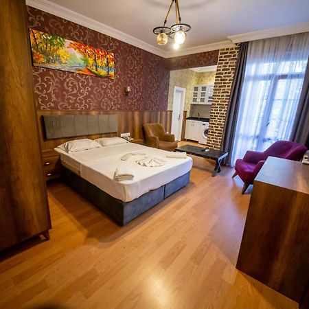 Royal Garden Suite And Hotel 伊斯坦布尔 外观 照片